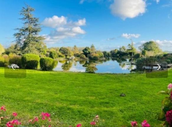 Domaine Du D-Day Bed & Breakfast Saint-Come-du-Mont Exterior photo