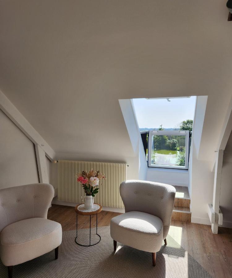 Domaine Du D-Day Bed & Breakfast Saint-Come-du-Mont Exterior photo